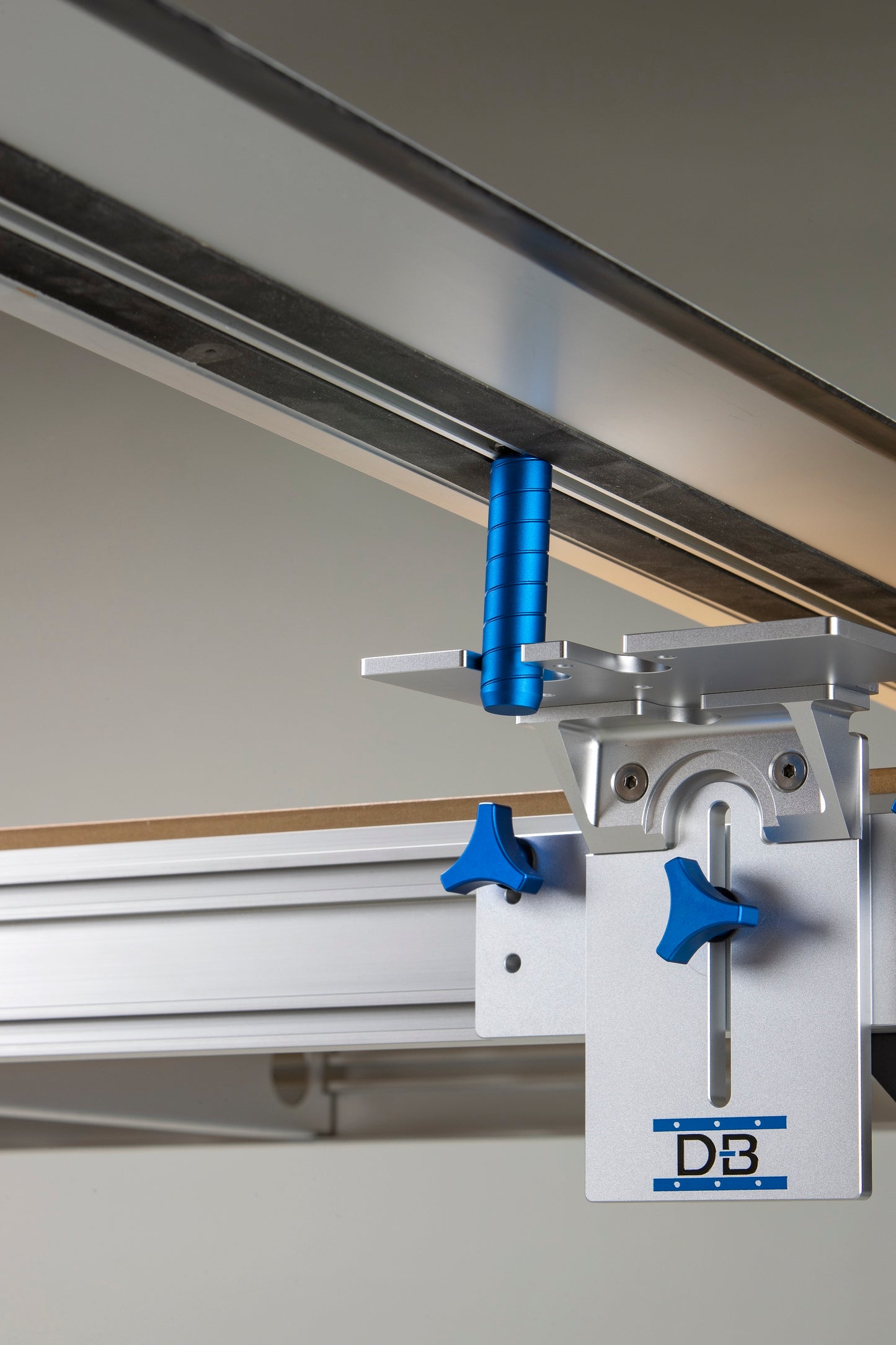 Guide Rail Bracket Set